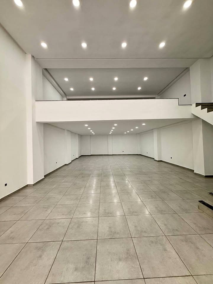 🏢 LOCAL À LOUER – BOURGOGNE 🏢